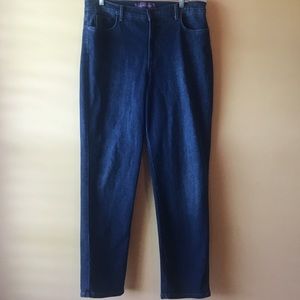 Gloria Vanderbilt wise leg blue jeans size 14